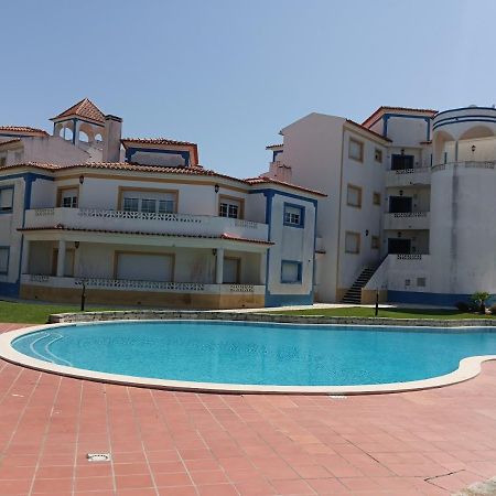 Apartamento Em D'El Rey-Obidos Beach & Surf Amoreira  Kültér fotó